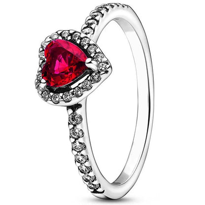 Bague de coeur rouge